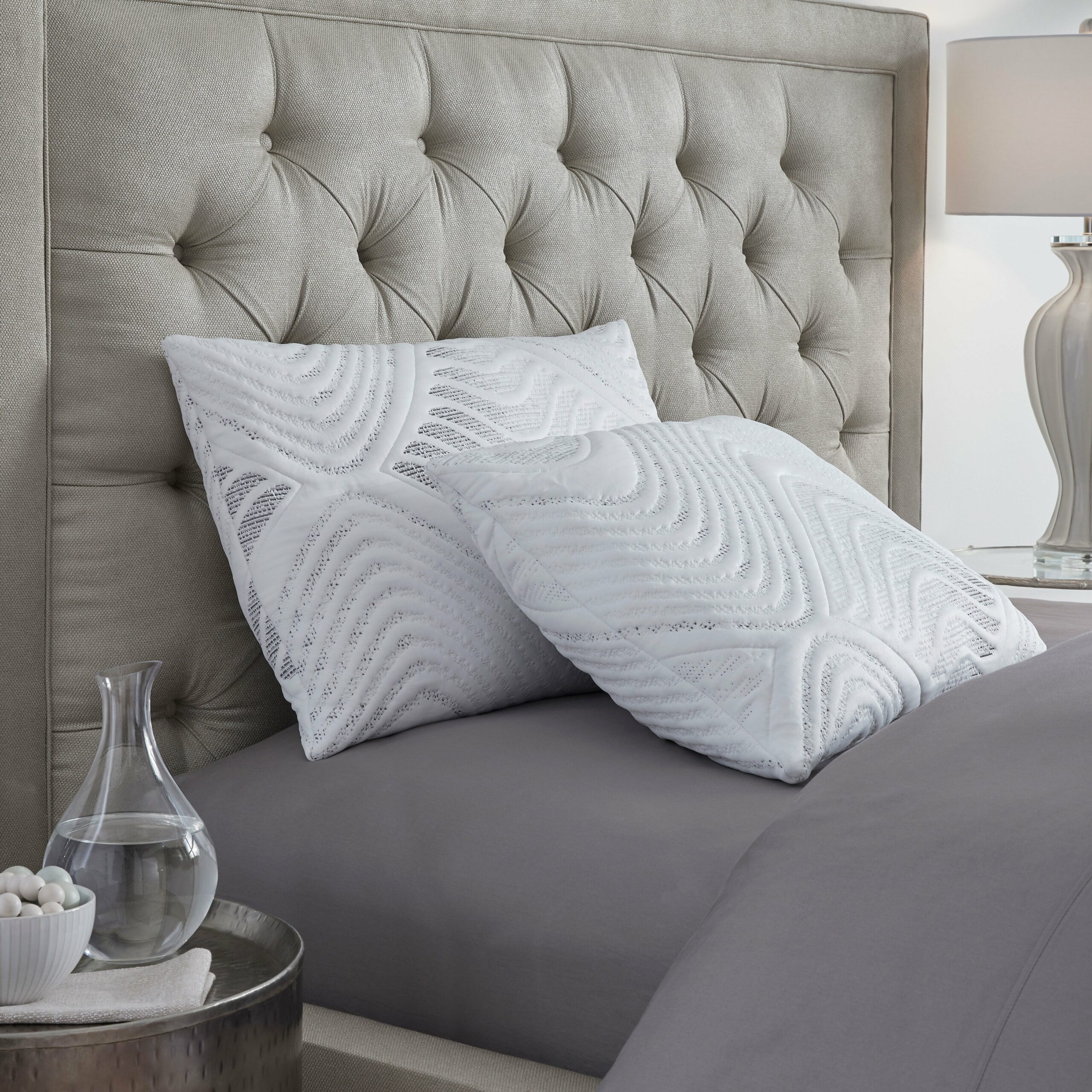 Kingsdown Fresh Start Deluxe 2-Pack Pillow Set with Cool Touch Fabric